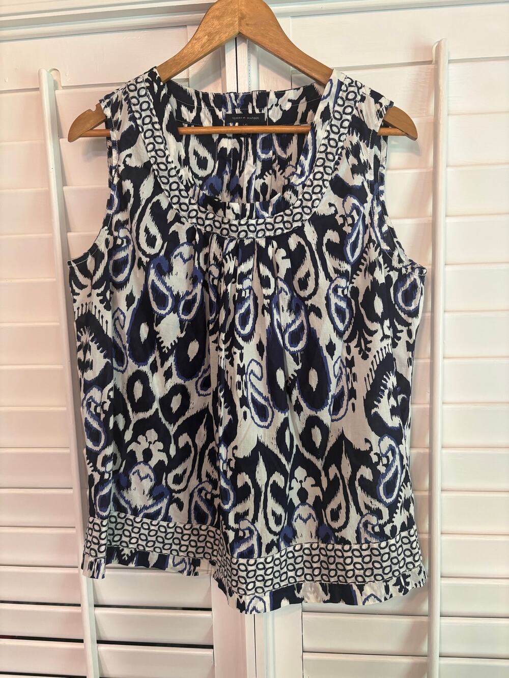 Tommy Hilfiger Blue And‎ White Tank Top Size Large
